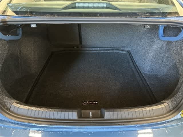 Thumbnail: 2026 Volkswagen Jetta - 24