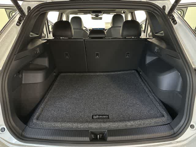 Thumbnail: 2026 Volkswagen Tiguan - 22