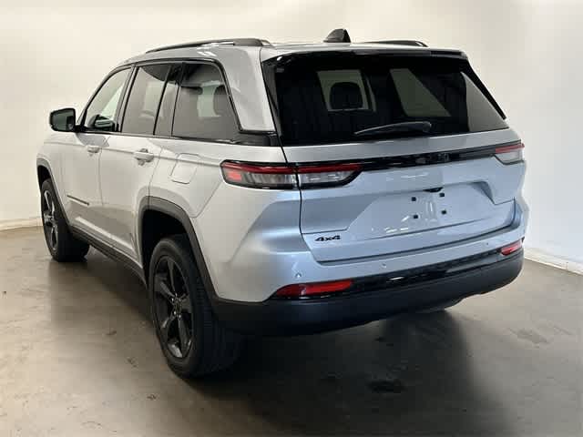 Thumbnail: 2023 Jeep Grand Cherokee - 33