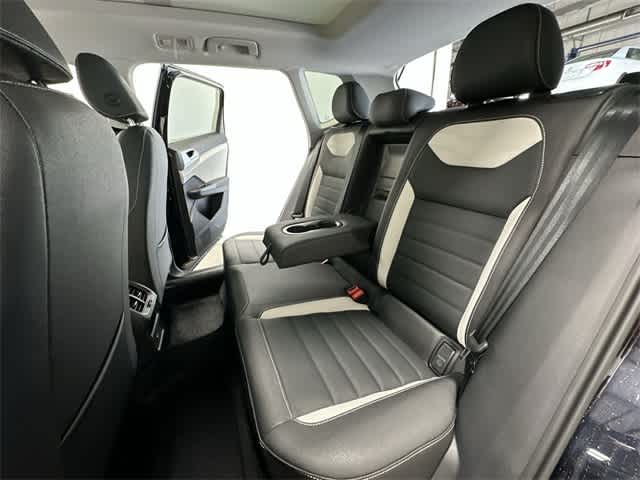 2025 Volkswagen Taos SEL 20
