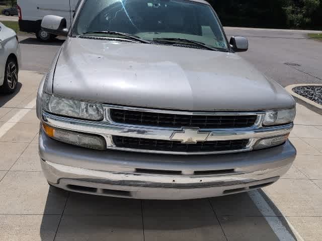 Thumbnail: 2004 Chevrolet Suburban - 6