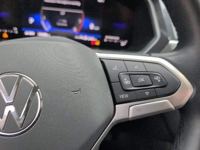 Thumbnail: 2024 Volkswagen Tiguan - 17