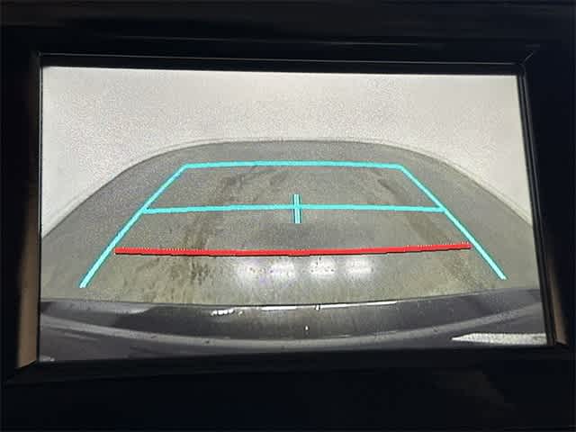 Thumbnail: 2018 Toyota Camry - 12