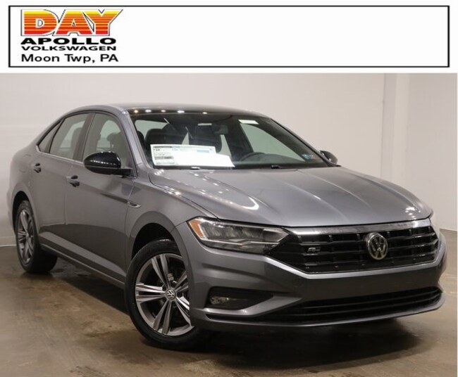 New 2019 Volkswagen Jetta 1 4t R Line For Sale In Moon Township Pa