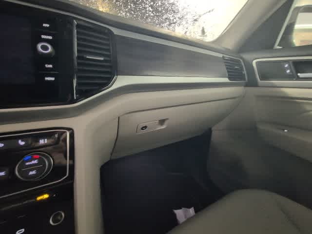 Thumbnail: 2023 Volkswagen Atlas - 19