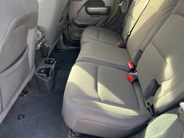 Thumbnail: 2022 Jeep Wrangler - 18