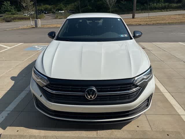 Thumbnail: 2023 Volkswagen Jetta - 2