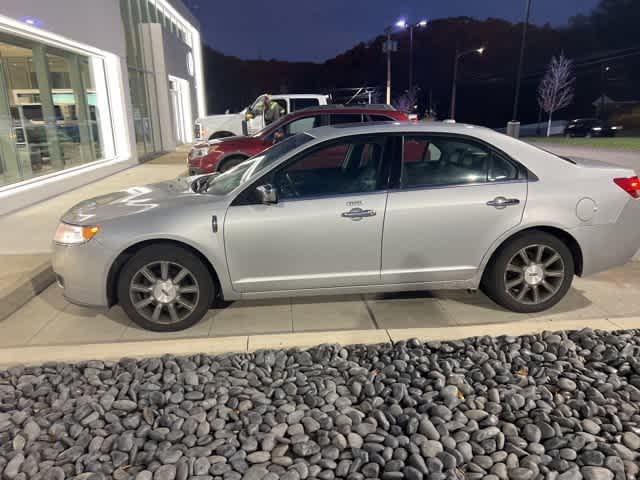 Thumbnail: 2010 Lincoln MKZ - 2