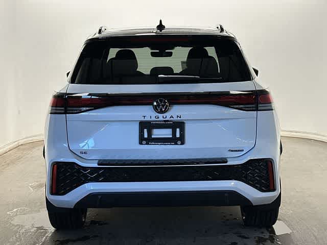 Thumbnail: 2026 Volkswagen Tiguan - 4