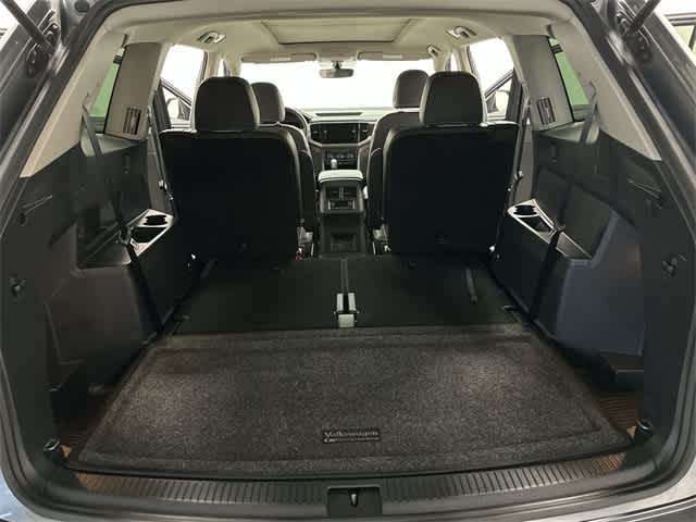 Thumbnail: 2022 Volkswagen Atlas - 30