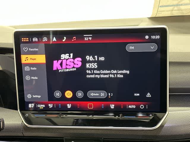 Thumbnail: 2026 Volkswagen Golf - 12