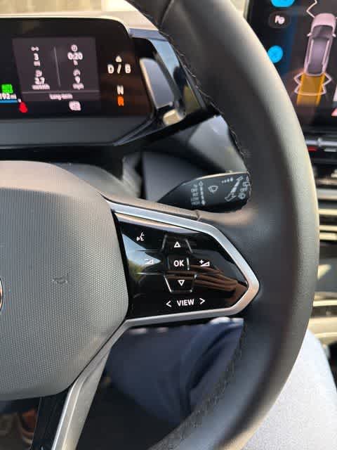 Thumbnail: 2023 Volkswagen ID.4 - 16