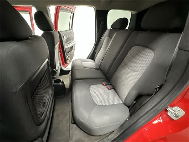 Thumbnail: 2008 Chevrolet HHR - 14