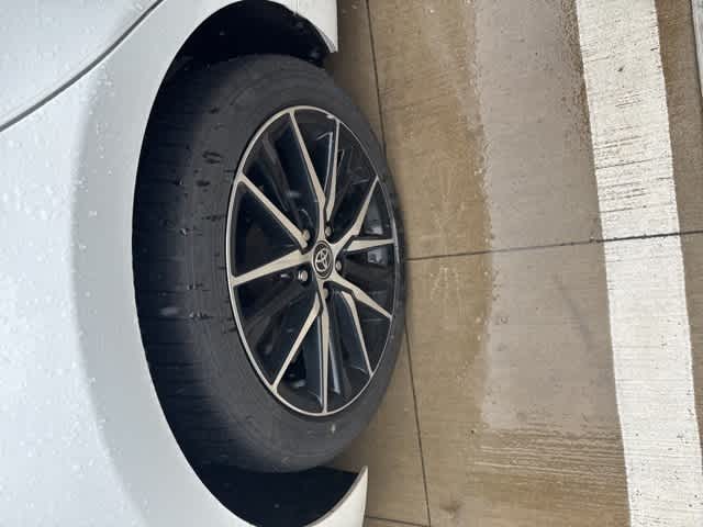 Thumbnail: 2022 Toyota Camry - 5