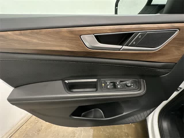 Thumbnail: 2025 Volkswagen Atlas - 17