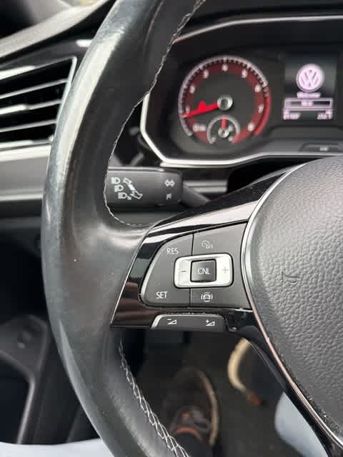 Thumbnail: 2019 Volkswagen Jetta - 17