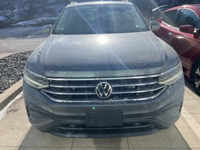 Thumbnail: 2022 Volkswagen Tiguan - 7