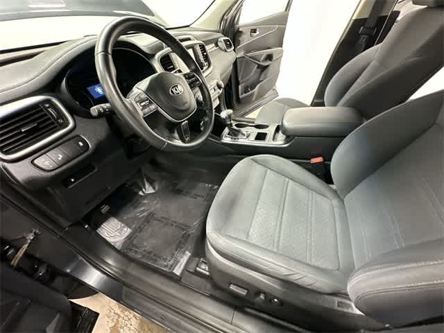2019 Kia Sorento LX 14