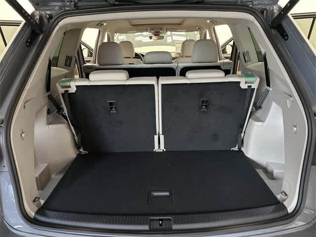 2025 Volkswagen Atlas SE 23