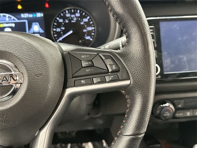 Thumbnail: 2021 Nissan Kicks - 9