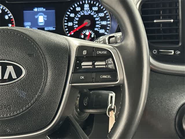 2019 Kia Sorento LX 9
