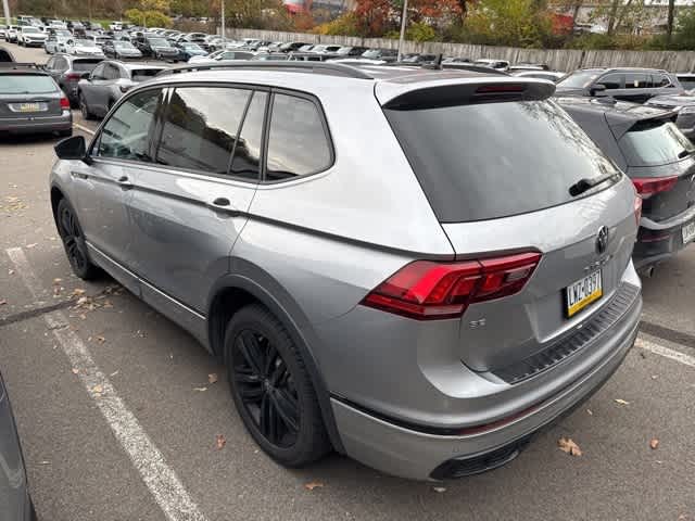 Thumbnail: 2022 Volkswagen Tiguan - 7
