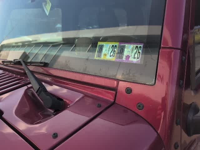 Thumbnail: 2012 Jeep Wrangler - 12