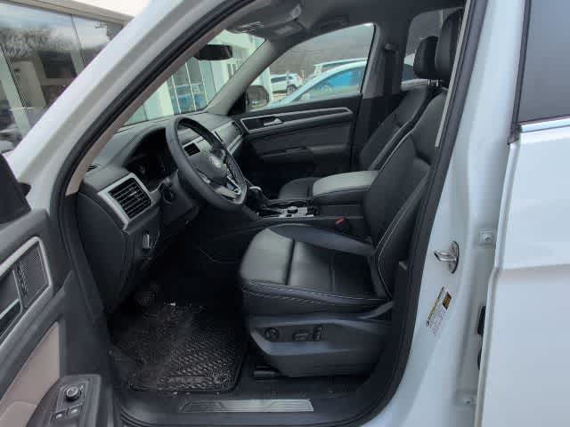 Thumbnail: 2023 Volkswagen Atlas - 12