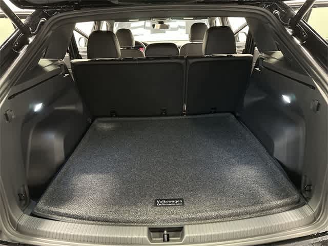 Thumbnail: 2026 Volkswagen Atlas - 25