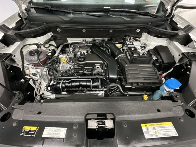 Thumbnail: 2024 Volkswagen Taos - 26