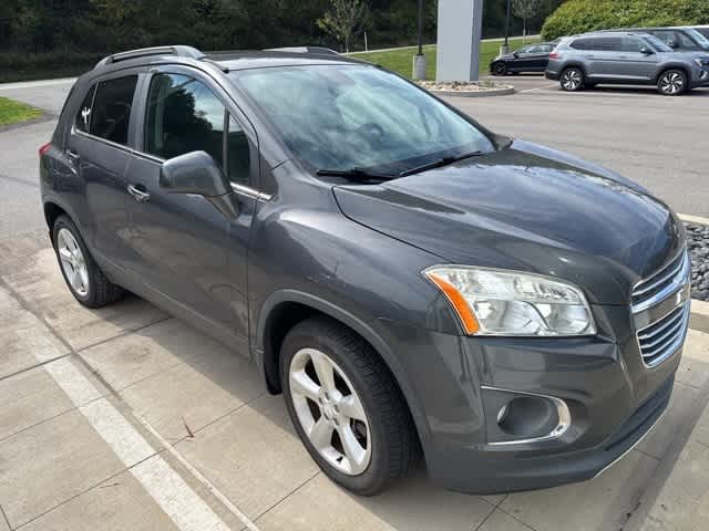 2016 Chevrolet Trax LTZ photo 3