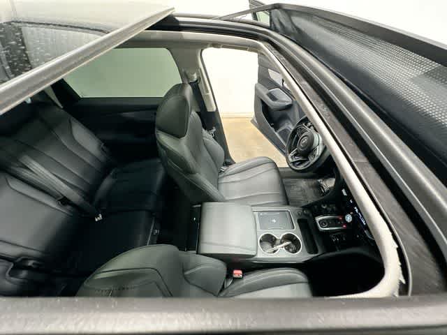 Thumbnail: 2025 Acura MDX - 5