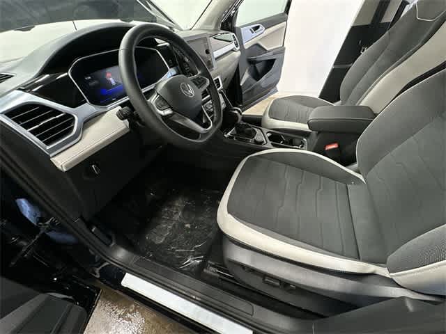 Thumbnail: 2026 Volkswagen Taos - 17