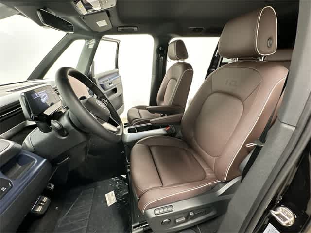 Thumbnail: 2025 Volkswagen ID.Buzz - 17