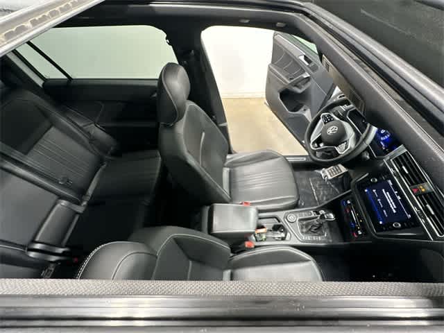 2022 Volkswagen Tiguan SE R-Line Black 6