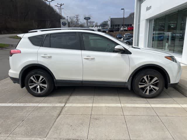 Thumbnail: 2018 Toyota RAV4 - 5