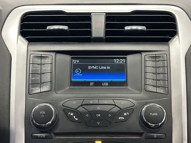 Thumbnail: 2015 Ford Fusion - 11