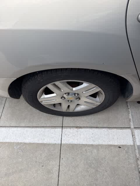 Thumbnail: 2011 Chevrolet Impala - 5