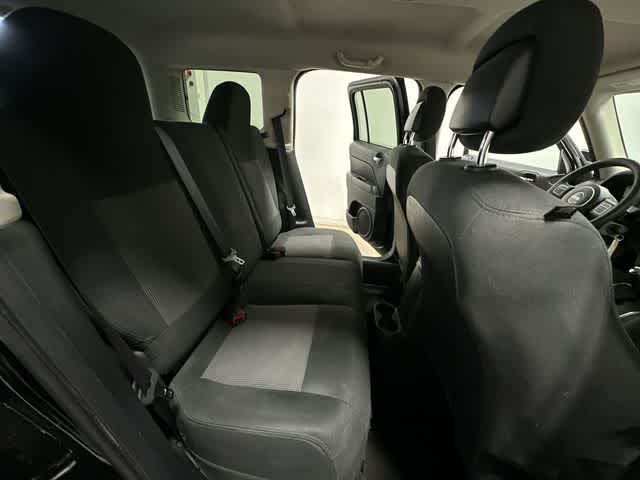 Thumbnail: 2015 Jeep Patriot - 20