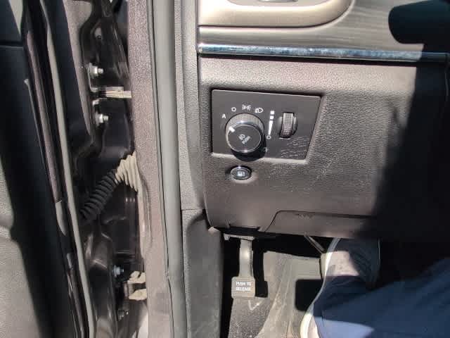 Thumbnail: 2020 Jeep Grand Cherokee - 20