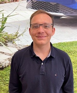 Staff member Rich Grove from ID_14cdcdbad943
