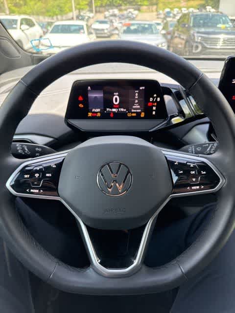 Thumbnail: 2023 Volkswagen ID.4 - 14