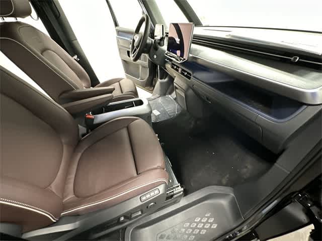 Thumbnail: 2025 Volkswagen ID.Buzz - 21