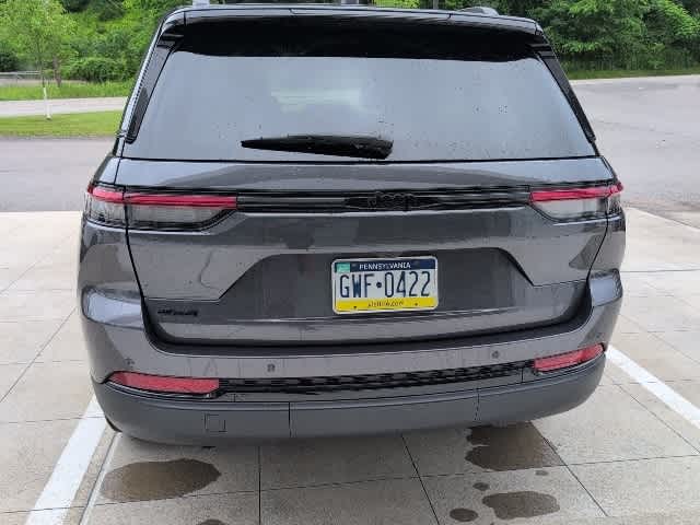 Thumbnail: 2023 Jeep Grand Cherokee - 3