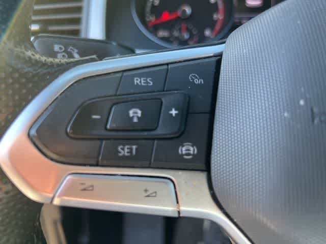 Thumbnail: 2021 Volkswagen Atlas - 14