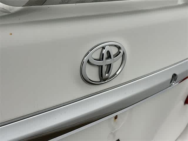 Thumbnail: 2013 Toyota Corolla - 23