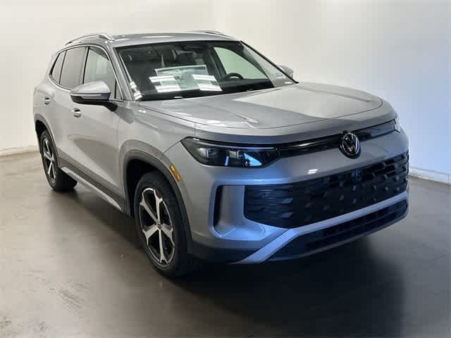 Thumbnail: 2025 Volkswagen Tiguan - 26