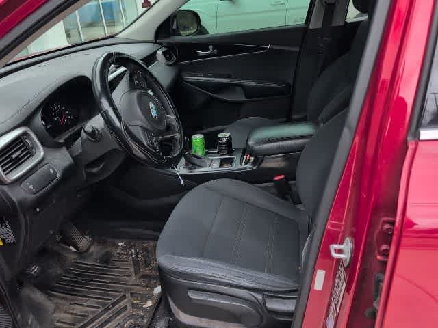 Thumbnail: 2017 Kia Sorento - 14