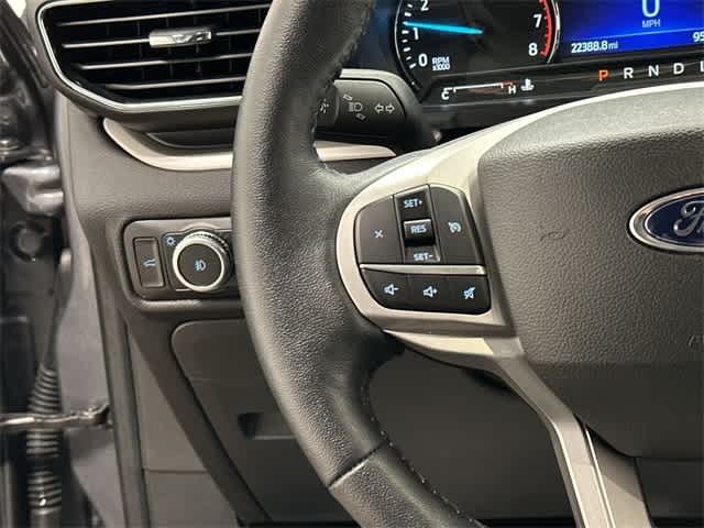 Thumbnail: 2022 Ford Explorer - 8