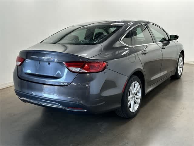 Thumbnail: 2015 Chrysler 200 - 30